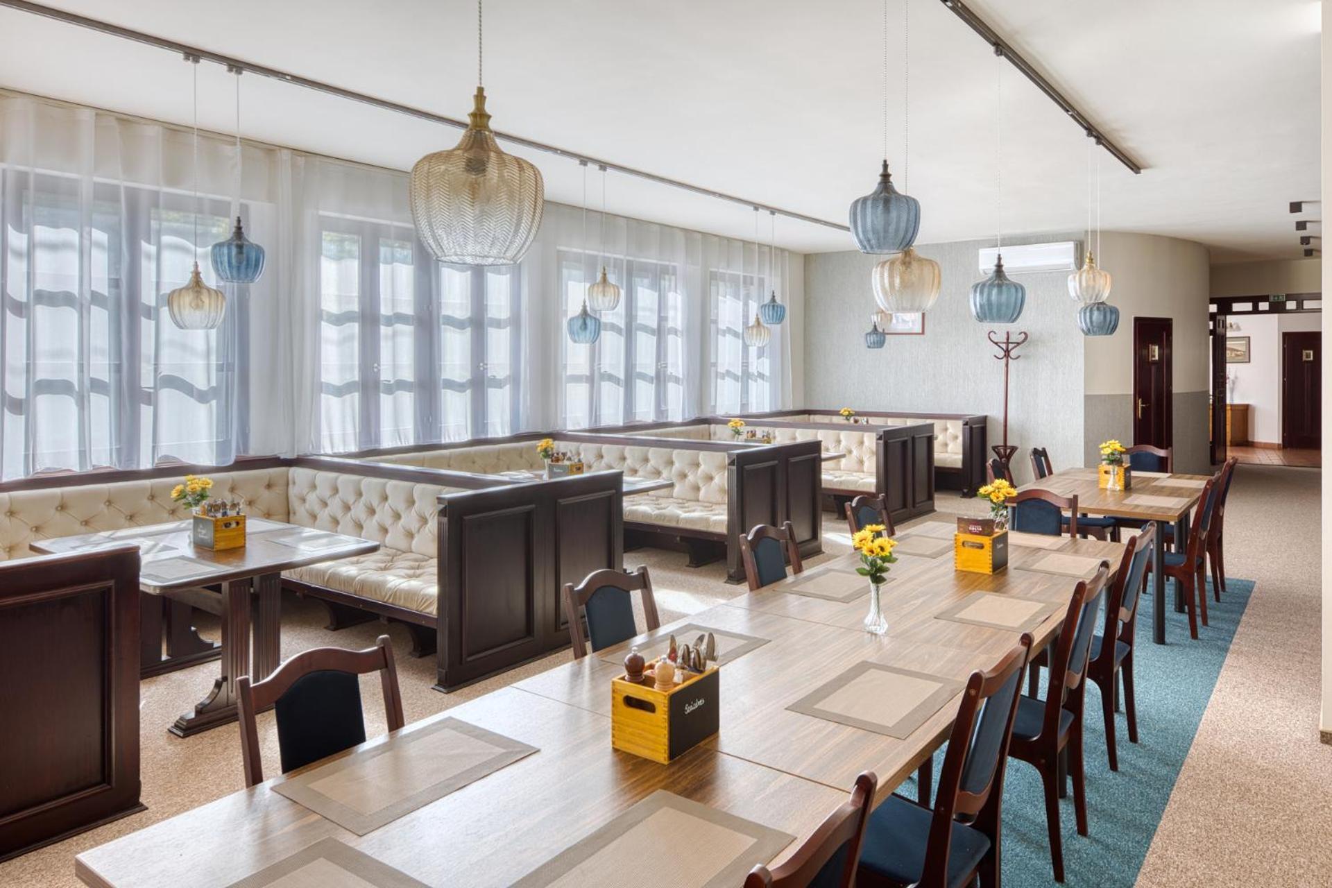 Bed and Breakfast 100 Eves Fogado Szatymaz Zewnętrze zdjęcie